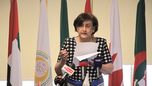 الوزيرة الليبية تتسلم رئاسة المجلس الأعلى لمنظمة المرأة العربية