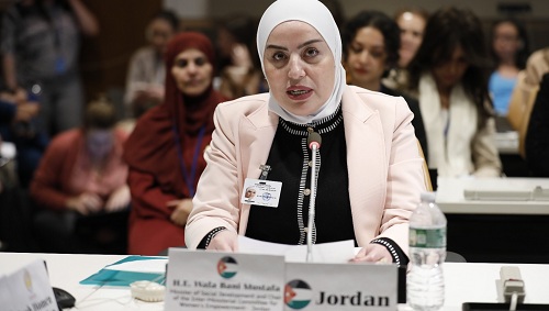 منظمة المرأة العربية تعقد الفعالية الموازية: اقتصاد الرعاية في عالم متطور