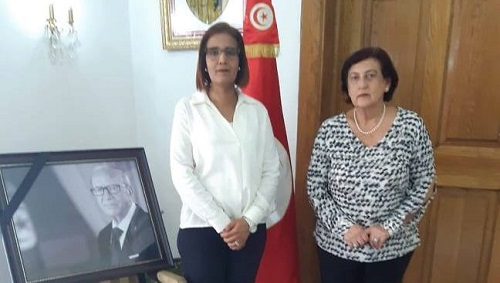 الدكتورة فاديا كيوان تُقدّم التعازي في وفاة الرئيس الباجي قايد السبسي  بمقرّ سفارة تونس بالقاهرة 