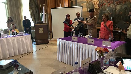 اختتام الدورة التدريبية لمنظمة المرأة العربية وأكاديمية ناصر العسكرية 
