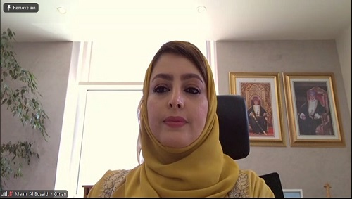 منظمة المرأة العربية تستعرض  